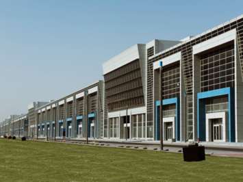 COMMERCIAL AVENUE 3